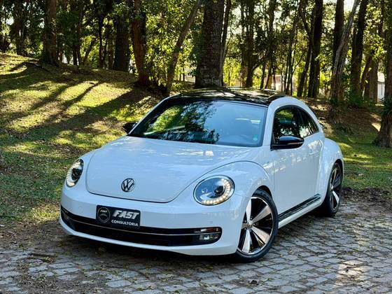 VOLKSWAGEN FUSCA 2.0 TSI 16V R-LINE GASOLINA 2P AUTOMÁTICO